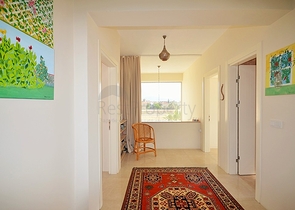 Меблированная вилла с бассейном в Фетхие