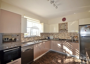 Меблированная вилла с бассейном в Фетхие