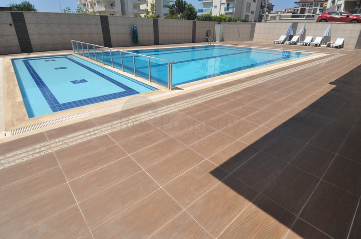 Двухкомнатная квартира через дорогу от моря