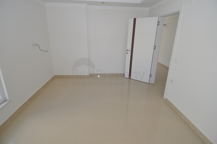 Двухкомнатная квартира через дорогу от моря