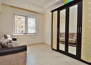 Трехкомнатная квартира с собственным пляжем в Авсалларе