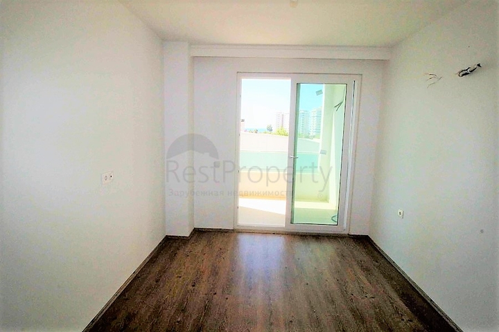 Новая квартира на берегу горной реки