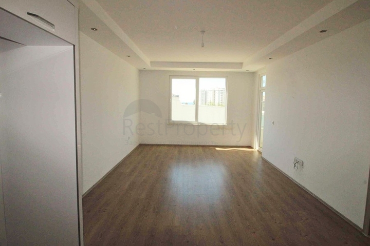 Новая квартира на берегу горной реки