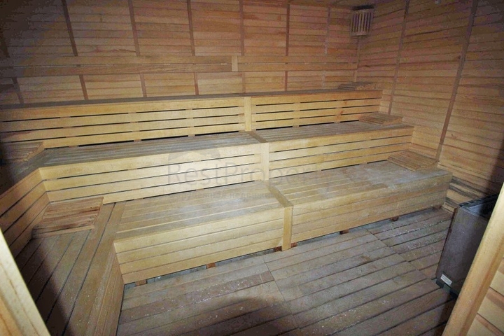 Новая квартира на берегу горной реки