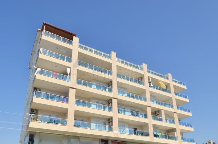 Трехкомнатная квартира в живописном районе