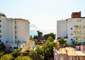 Трехкомнатная квартира в живописном районе