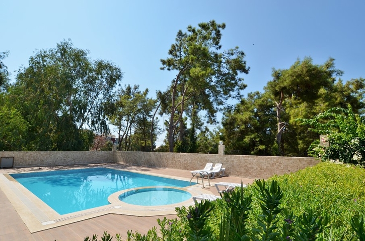 Меблированная квартира 1+1 в хвойном раю