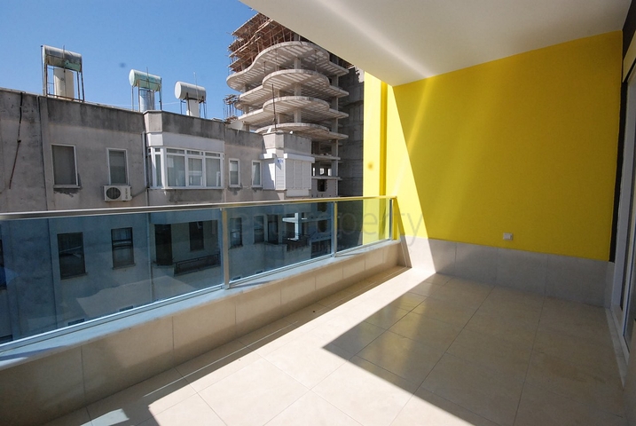 Апартаменты в новом доме на побережье