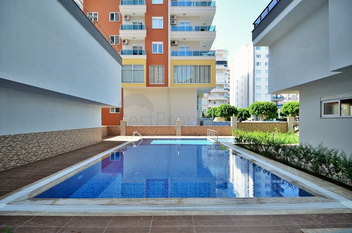 Меблированные апартаменты 2+1 в новом комплексе с бассейном