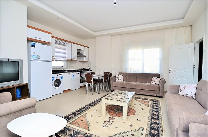 Меблированные апартаменты 2+1 в новом комплексе с бассейном