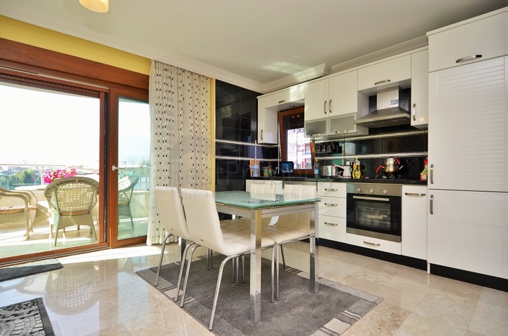 Меблированные апартаменты с видом на море и горы