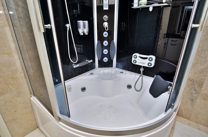 Меблированные апартаменты с видом на море и горы