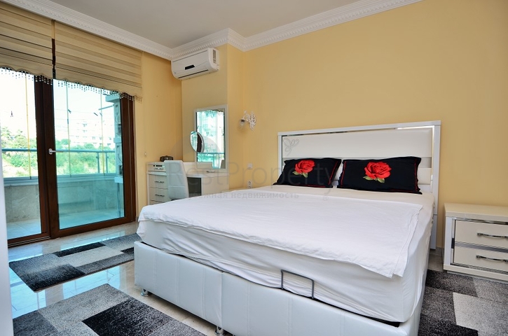 Меблированные апартаменты с видом на море и горы