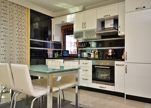 Меблированные апартаменты с видом на море и горы