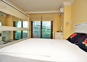 Меблированные апартаменты с видом на море и горы