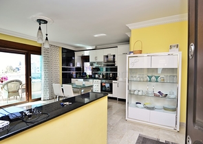 Меблированные апартаменты с видом на море и горы