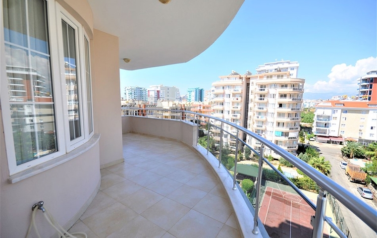 Меблированные апартаменты 2+1 с большой площадью