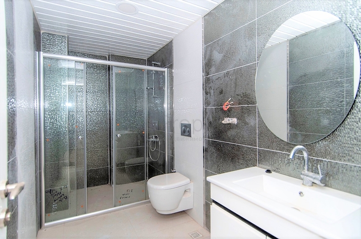 Двухкомнатная квартира на морском побережье