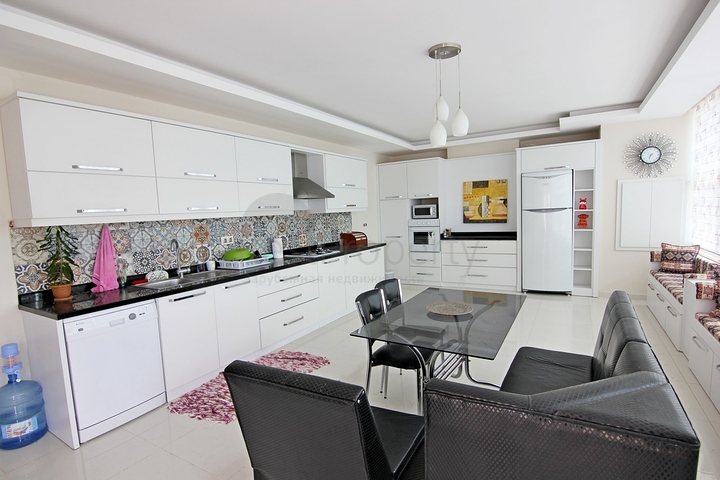 Королевский пентхаус с шикарным видом на горы