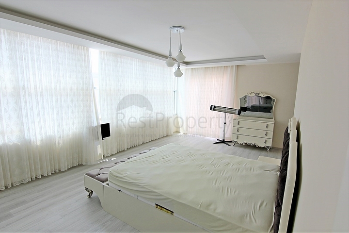 Королевский пентхаус с шикарным видом на горы