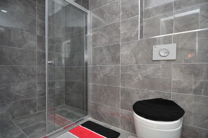 Роскошный двухуровневый пентхаус с видом на горы