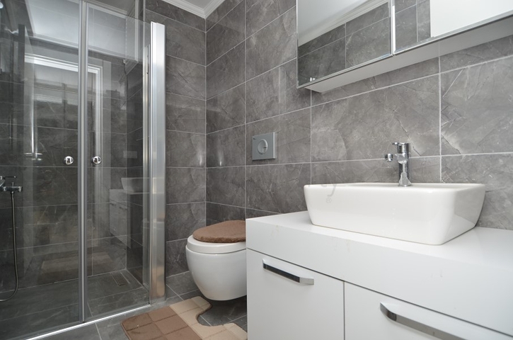 Роскошный двухуровневый пентхаус с видом на горы