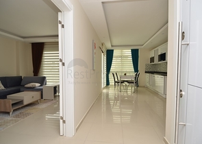 Роскошный двухуровневый пентхаус с видом на горы