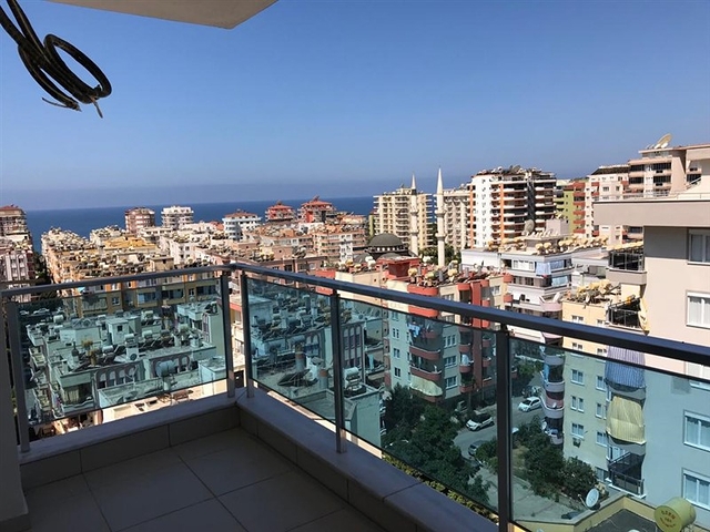 Двухкомнатная квартира в шаговой доступности от моря