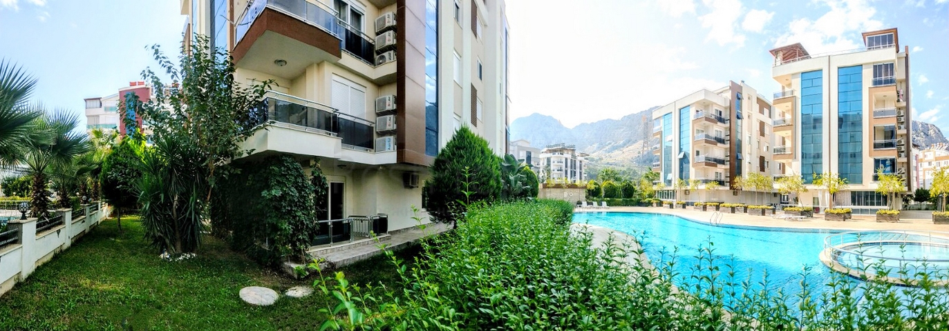 Квартира 1+1 с видом на бассейн в Хурме Коньяалты