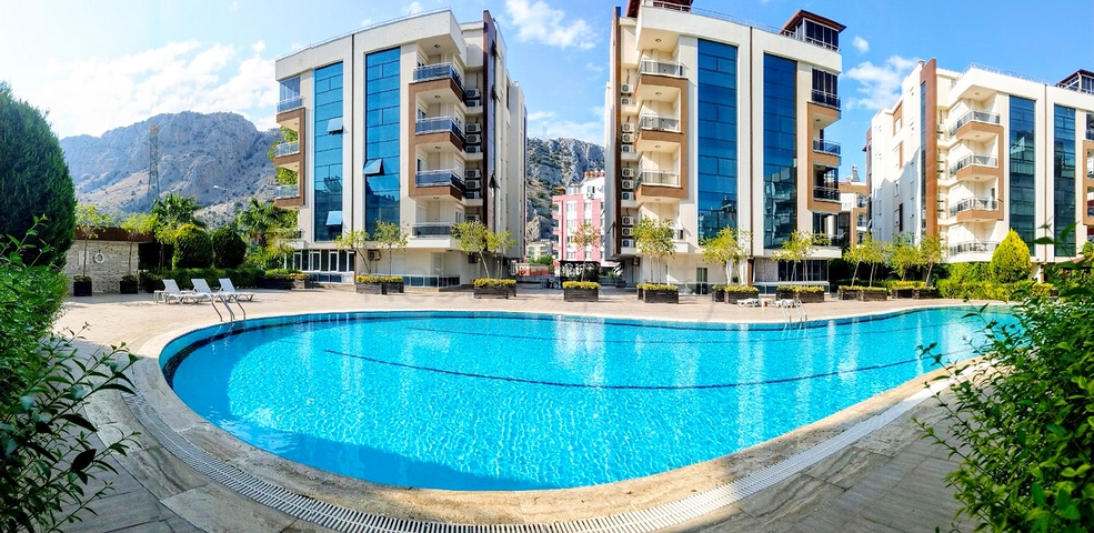 Квартира 1+1 с видом на бассейн в Хурме Коньяалты