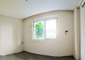 Квартира 1+1 с видом на бассейн в Хурме Коньяалты