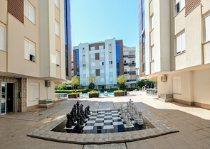 Квартира 1+1 с видом на бассейн в Хурме Коньяалты