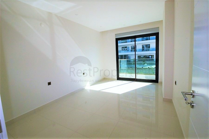 Шикарный дуплекс с собственным садом