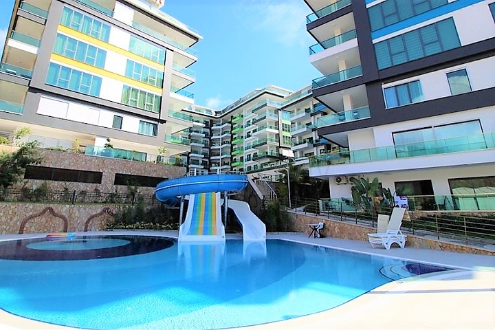 Шикарный дуплекс с собственным садом