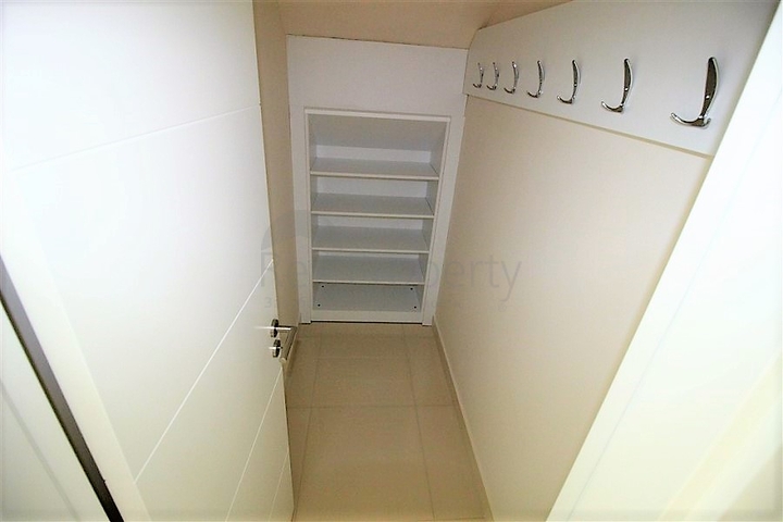 Шикарный дуплекс с собственным садом