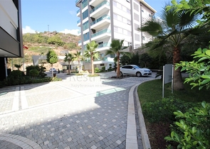 Шикарный дуплекс с собственным садом