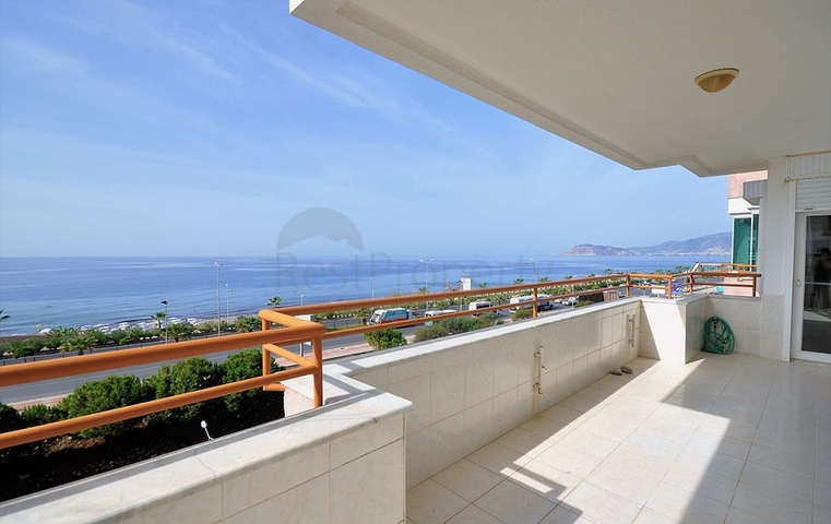 Квартира-мечта с морской гладью за окном