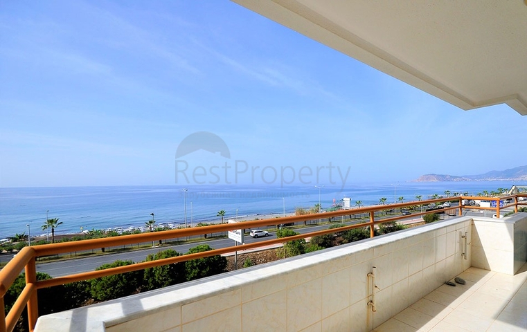 Квартира-мечта с морской гладью за окном