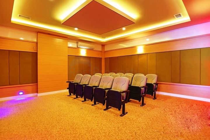 Уютная, меблированная квартира в шикарном комплексе