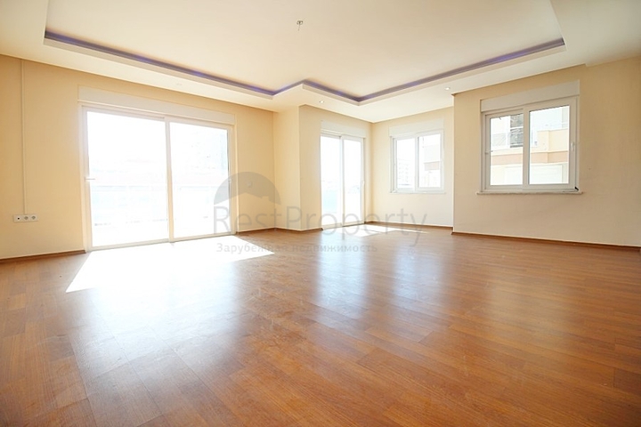 Огромные апартаменты для большой семьи по привлекательной цене