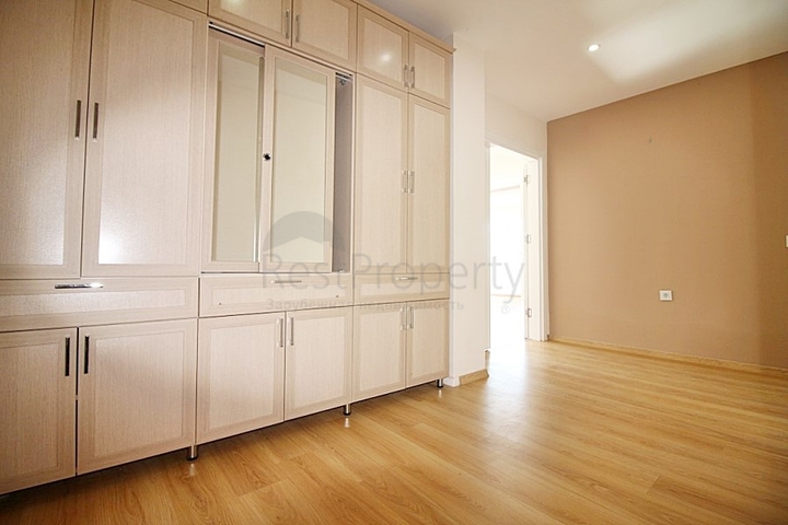 Огромные апартаменты для большой семьи по привлекательной цене