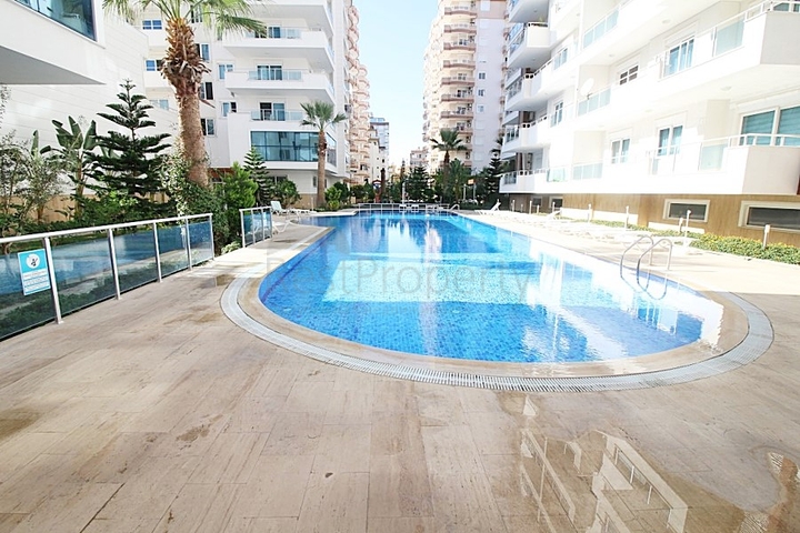 Огромные апартаменты для большой семьи по привлекательной цене