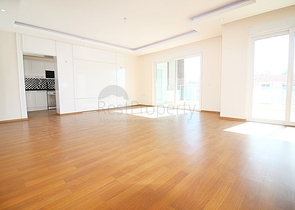 Огромные апартаменты для большой семьи по привлекательной цене