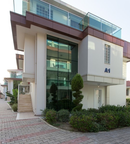 Пентхаусы на побережье Средиземного моря с шикарным видом на горы