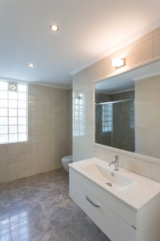 Пентхаусы на побережье Средиземного моря с шикарным видом на горы