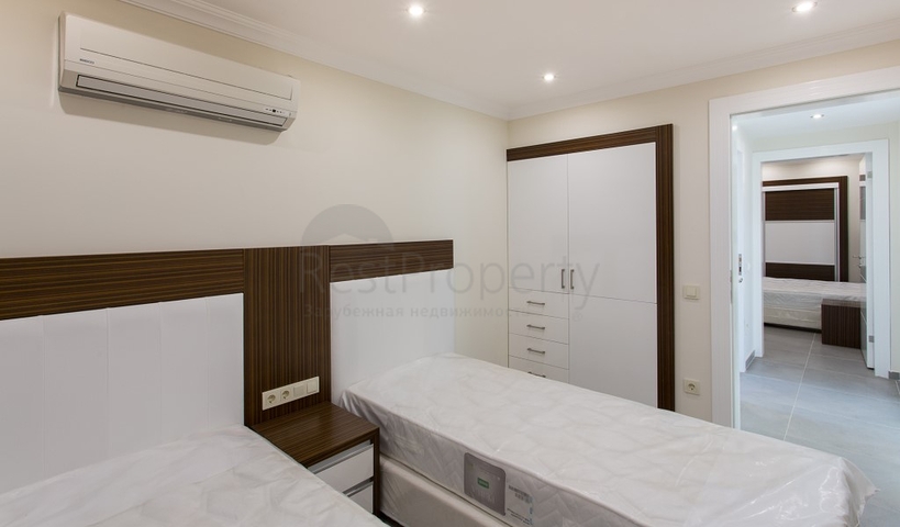 Пентхаусы на побережье Средиземного моря с шикарным видом на горы