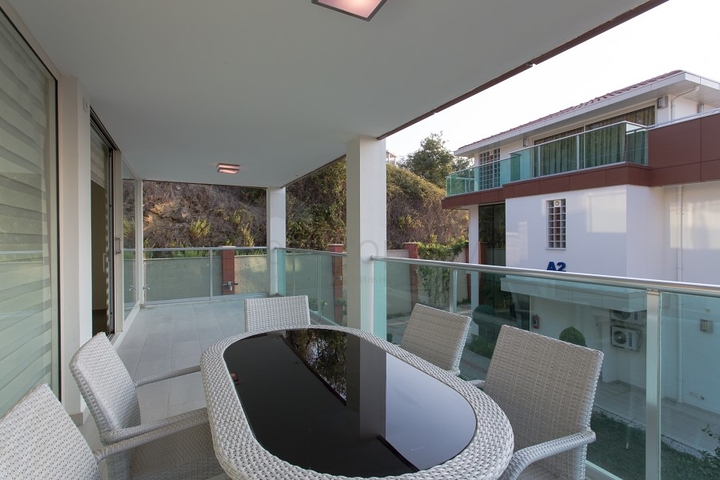 Пентхаусы на побережье Средиземного моря с шикарным видом на горы