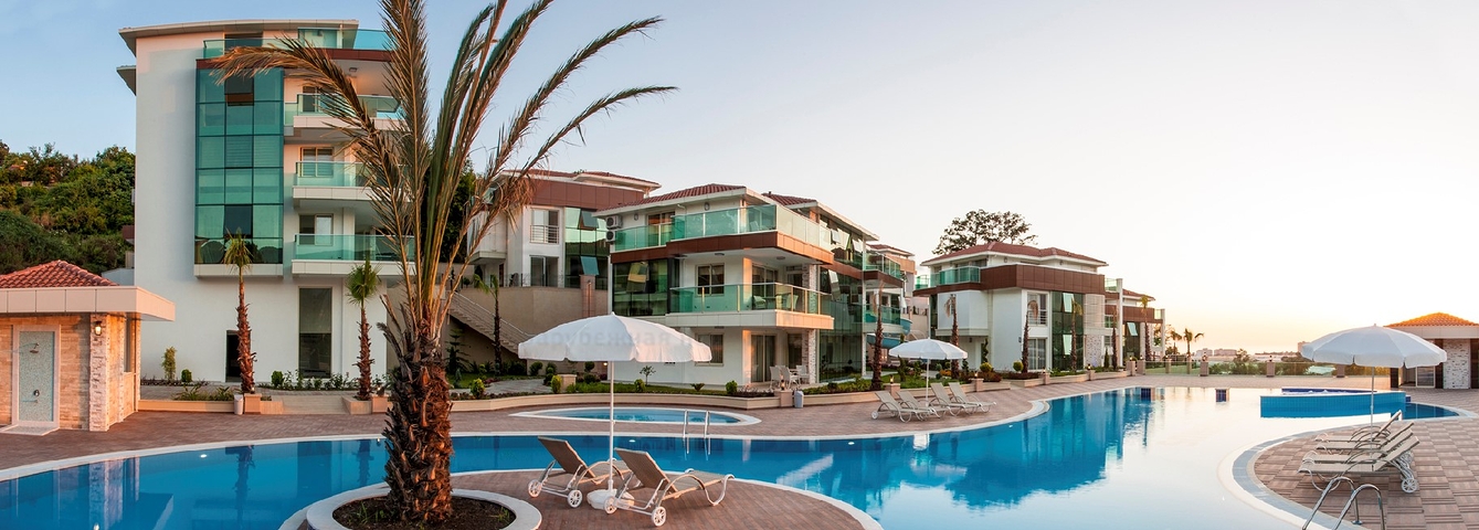 Пентхаусы на побережье Средиземного моря с шикарным видом на горы