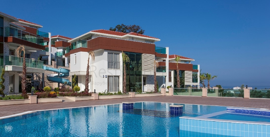 Пентхаусы на побережье Средиземного моря с шикарным видом на горы