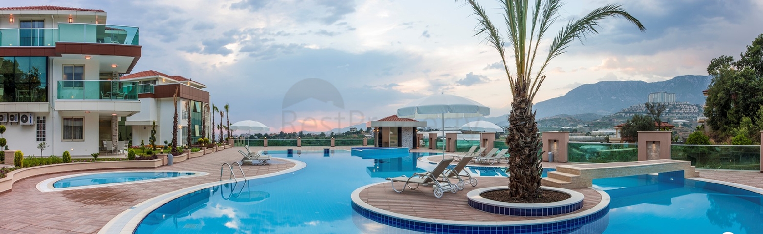 Пентхаусы на побережье Средиземного моря с шикарным видом на горы